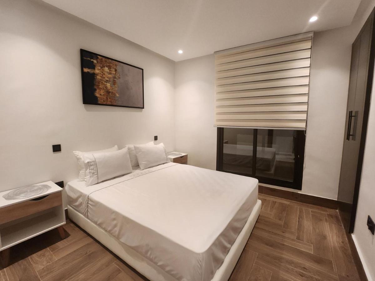 Modern Luxury Retreat: 2-Bedroom Apartment In The Heart Of Marrakech Marakeş Dış mekan fotoğraf