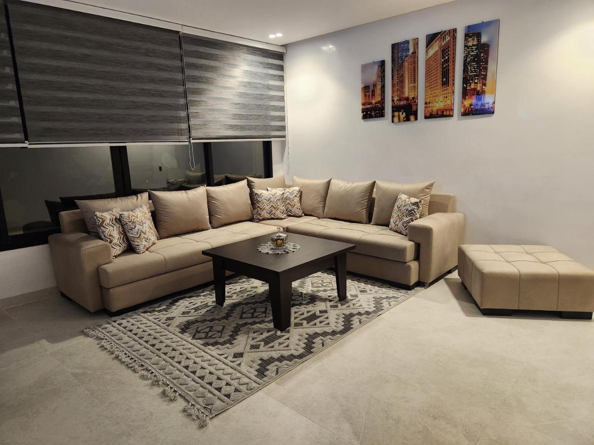 Modern Luxury Retreat: 2-Bedroom Apartment In The Heart Of Marrakech Marakeş Dış mekan fotoğraf